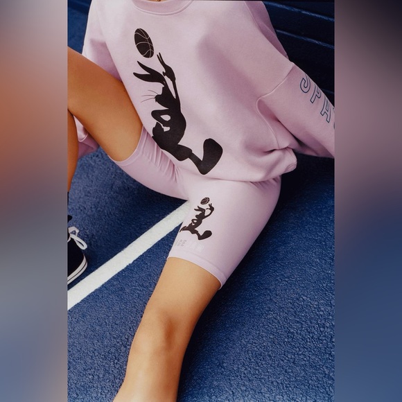 Primark Space Jam Pink Sweater - Size: M - NWOT - Never Worn. - Picture 2 of 10